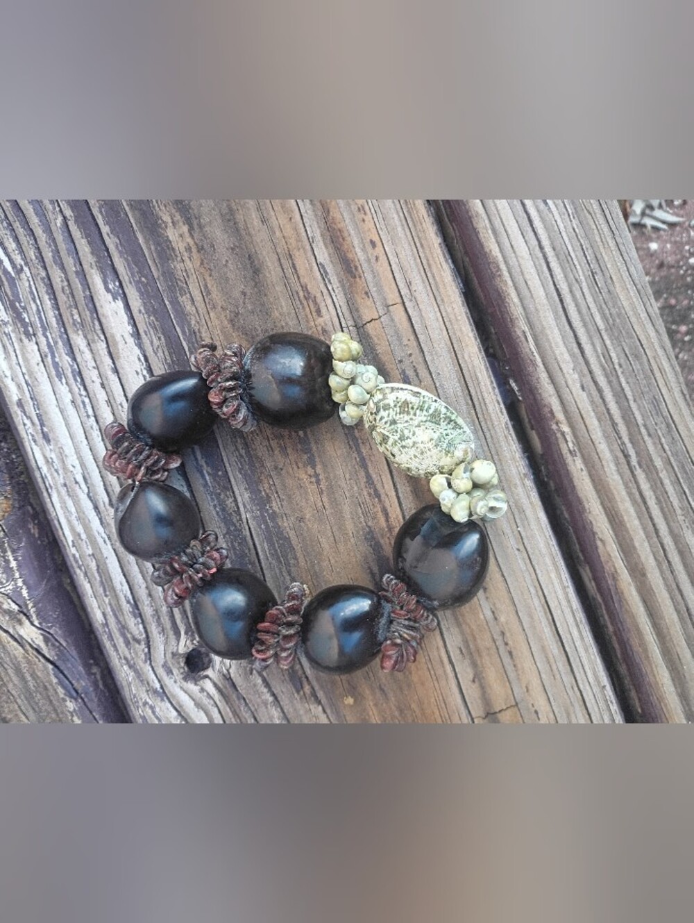 Handcrafted Black Bead Stretch Bracelet - Women Jewelry Kukii Nut And Shell